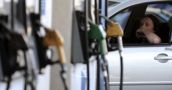 El consumo de combustibles cayó un 12% y ya acumula un año completo en baja