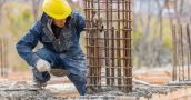 El empleo registrado en la construcción se desplomó casi un 65% en mayo