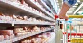 Supermercados: el consumo real cayó un 43% en febrero