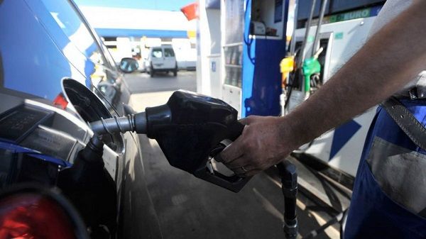 La venta de combustibles tuvo un leve repunte en febrero