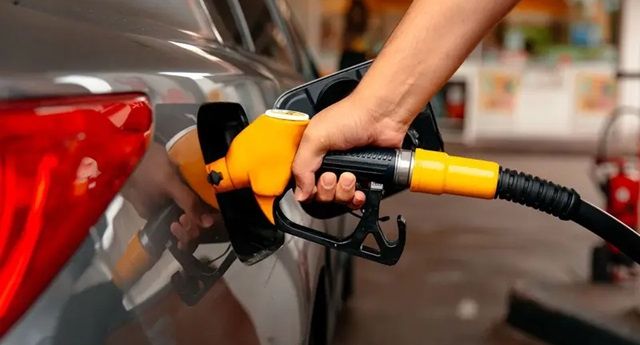 El consumo de combustibles lleva nueve meses consecutivos disminuyendo