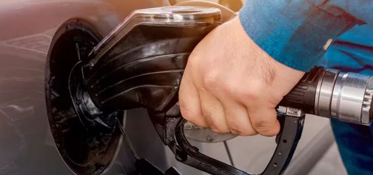 En mayo el precio de la nafta subió un 1,8% y lleva un acumulado anual del 25,6%
