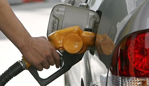 En octubre disminuyó casi un 38% el consumo de combustibles