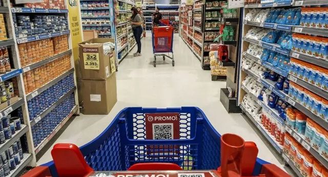 Supermercados: el consumo real cayó un 15,7%