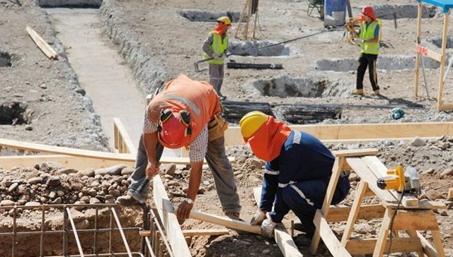 La industria de la construcción acumula 10 meses seguidos con caída del empleo formal