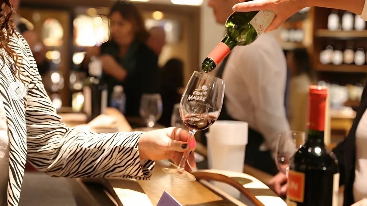 Cayó un 43,8% la venta de vino riojano en el mercado argentino