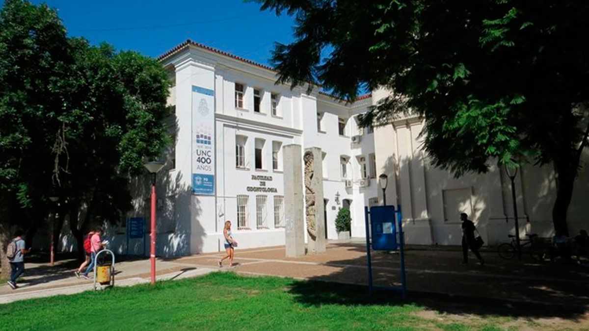 ¿Cuánto cuesta enviar un hijo a estudiar a Córdoba?