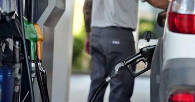 Combustibles: el consumo tuvo leve suba en diciembre y cortó una racha negativa de un año completo