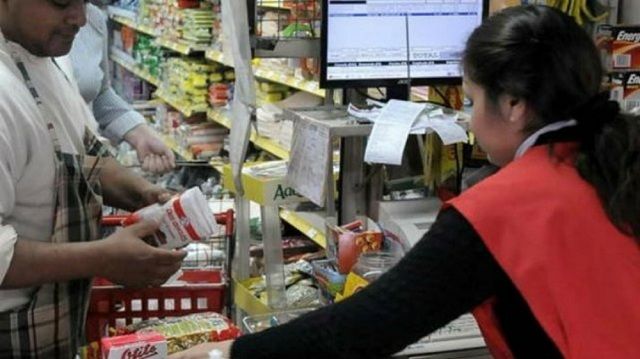 El trabajo registrado en el sector privado cayó un 10,7%