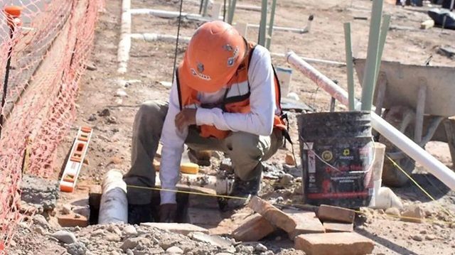 El trabajo registrado en la construcción bajó un 15,4%