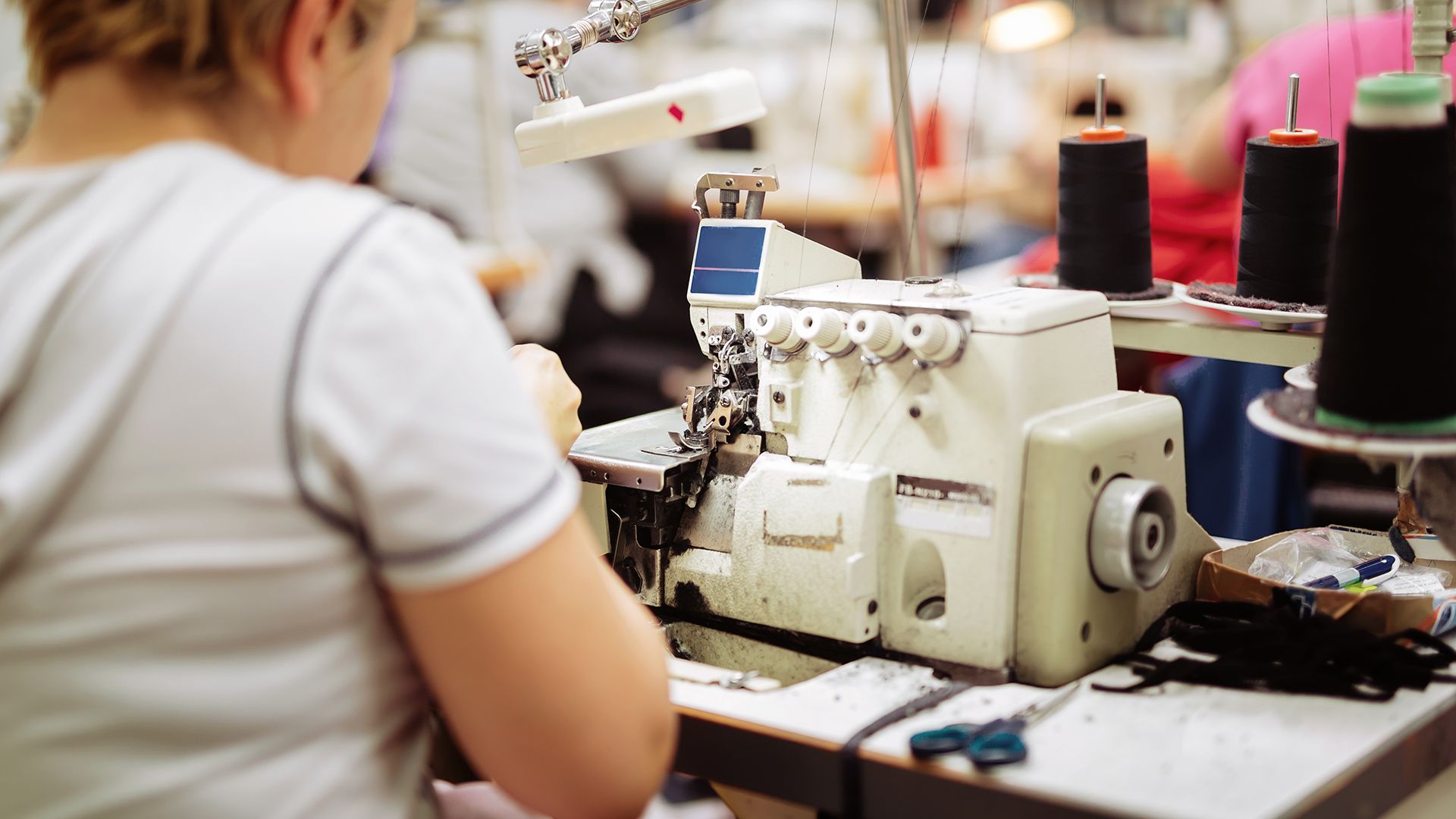 Aplicaciones, las nuevas enemigas de las empresas textiles