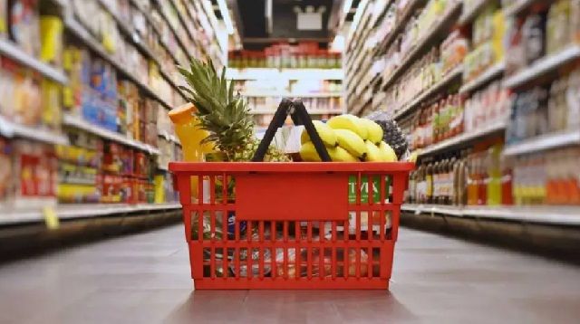 Supermercados: en julio el consumo real cayó un 14,5% interanual