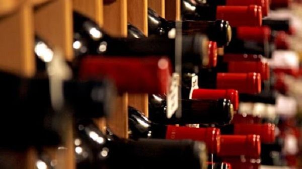 En mayo disminuyeron un 12,5% las  ventas de vino riojano en el mercado nacional