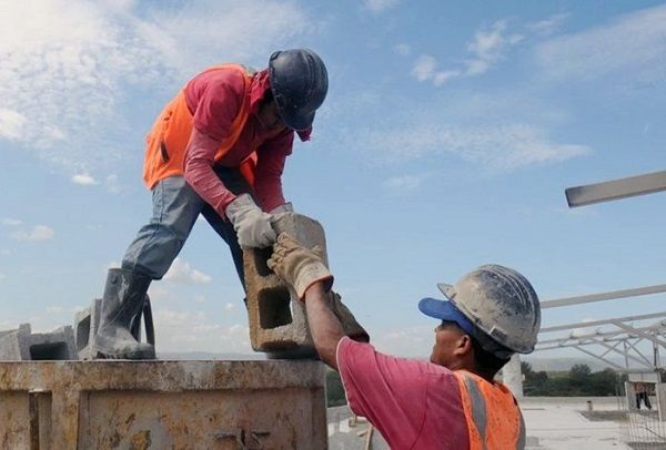 Construcción: el empleo formal aumentó un 70,6% y acumula 14 meses en alza