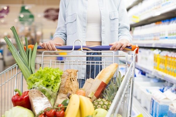 Las ventas en los supermercados sufrieron una caída del 9,7% en términos reales