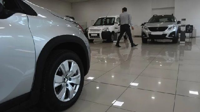 La venta de autos 0 km volvió a caer en julio y se profundiza la crisis en el sector