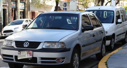En julio volvió a caer la venta de autos usados en la provincia