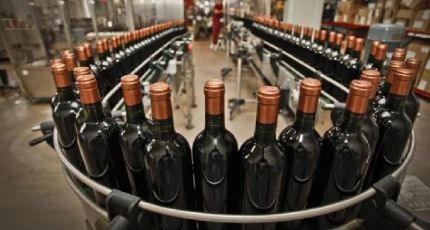 Se derrumbaron las exportaciones de vino riojano